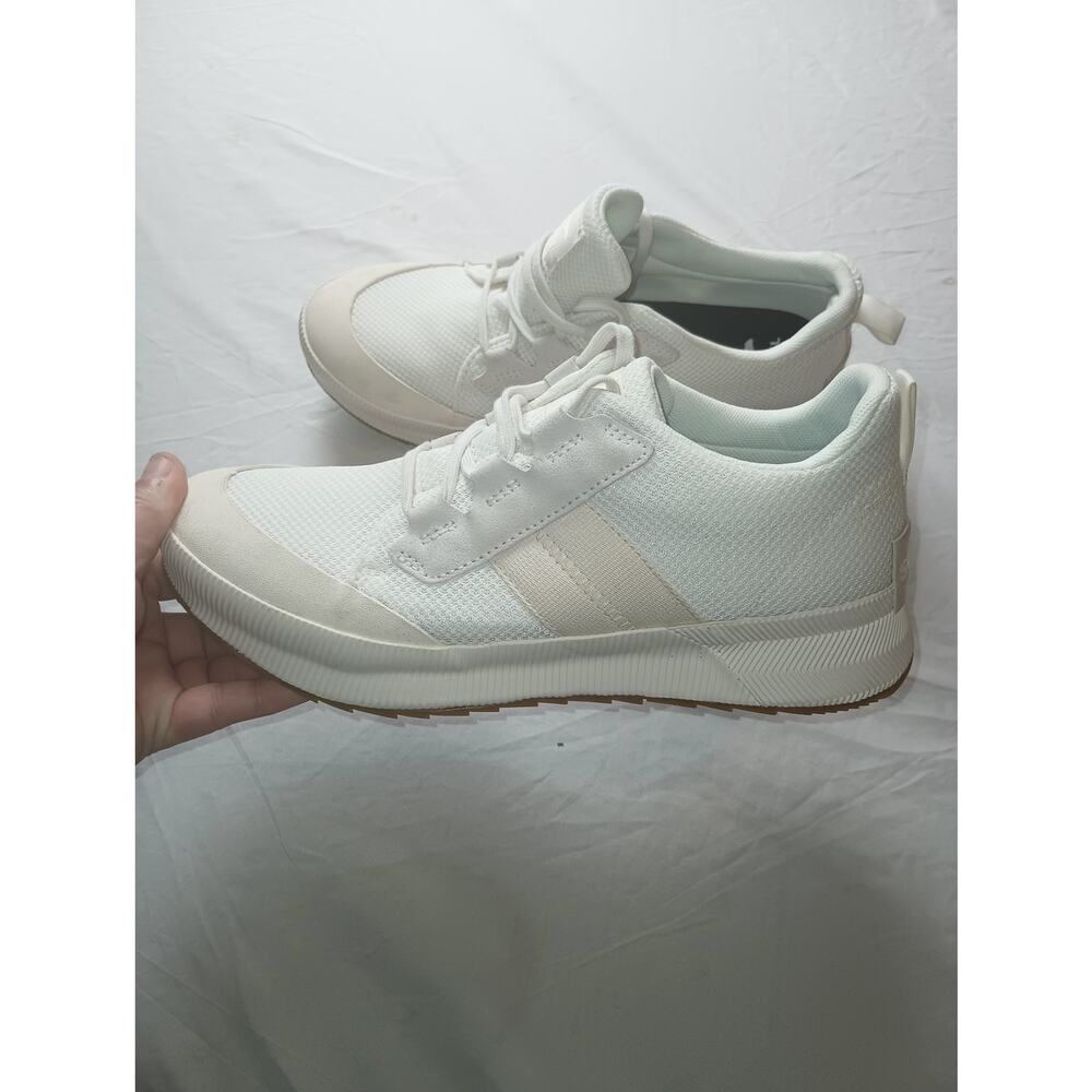 Sorel Out n About White Tan Low Sneakers Women Size 12‎ Vacation Casual Outdoors